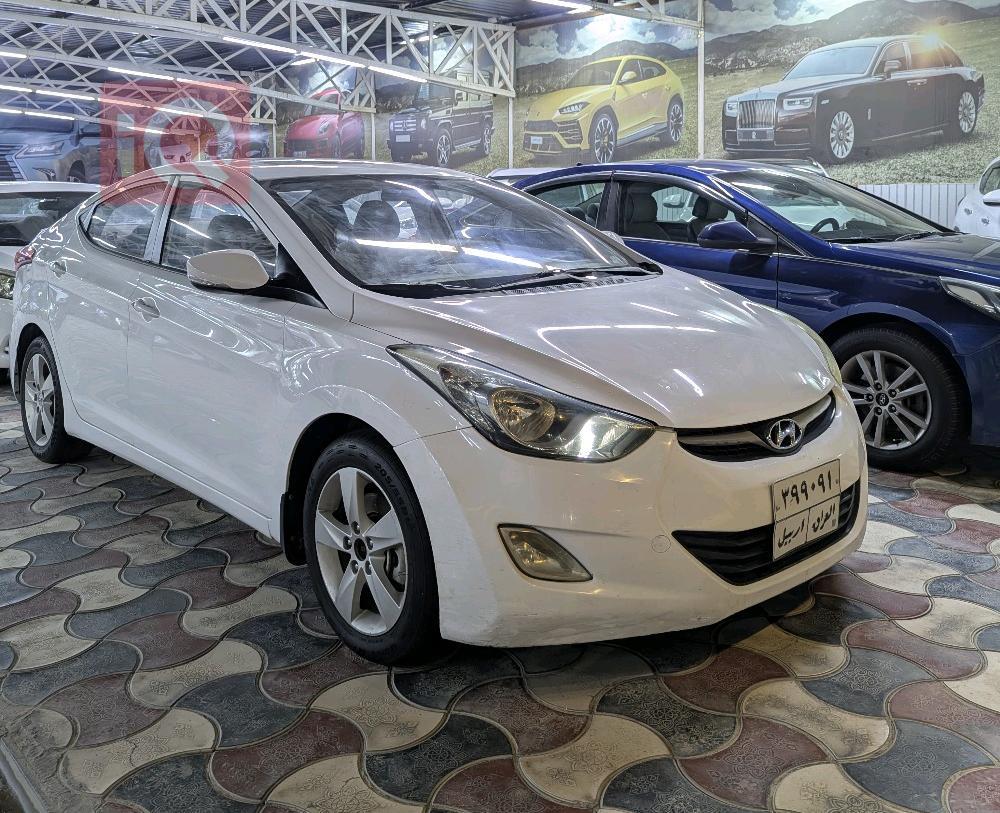 هیوندای ئەلەنترا